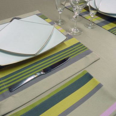 Set de table en tissu jaune et beige MIREPOIX