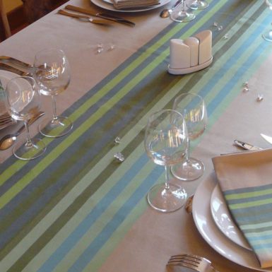 Nappe de table vert AUTHENTIQUE