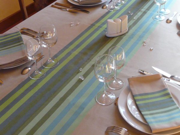 Nappe de table vert AUTHENTIQUE