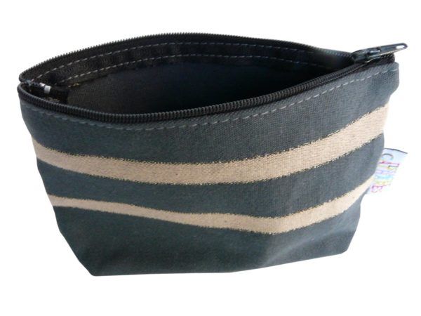 Chic trousse de toilette TISSAGES CATHARES