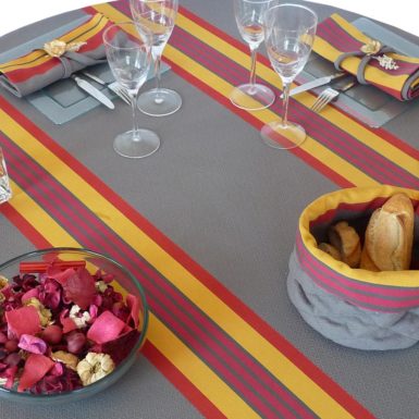 Nappe de table rouge et jaune PUIVERT