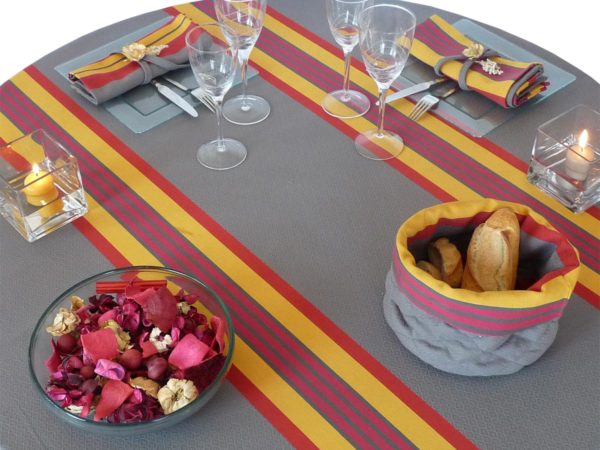 Nappe de table rouge et jaune PUIVERT