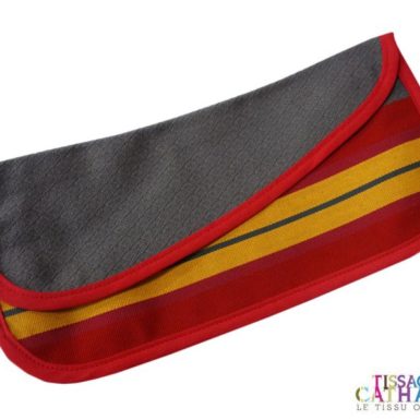 Pochette serviette rouge ensoleillé PUIVERT