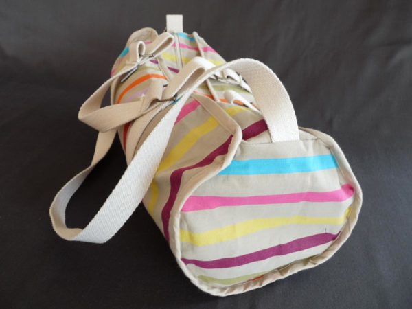 Sac de sport beige tissu TUTTI FRUTTI