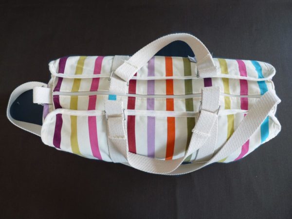 Sac de sport blanc a rayure TUTTI FRUTTI