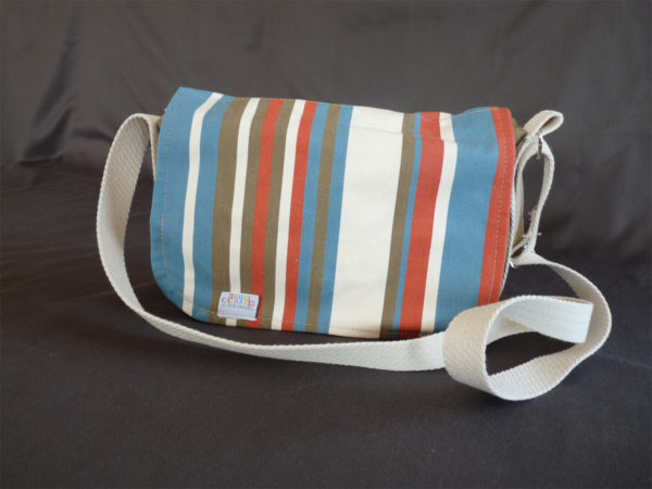 Sac à bandoulière bleu azur et rouge TISSAGES CATHARES