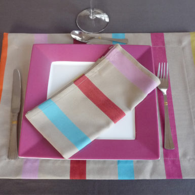 set-de-table-rectangulaire-tissu-beige-tutti-frutti