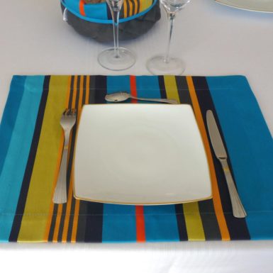 Set de table en tissu bleu lagon MIREPOIX