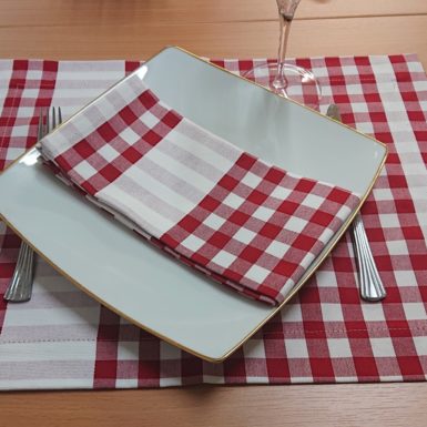 set-de-table-rouge-guinguette..