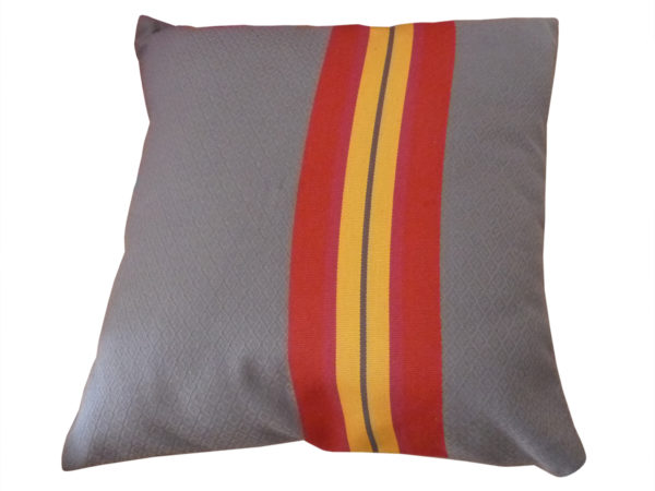 Coussin déhoussable gris et rouge PUIVERT