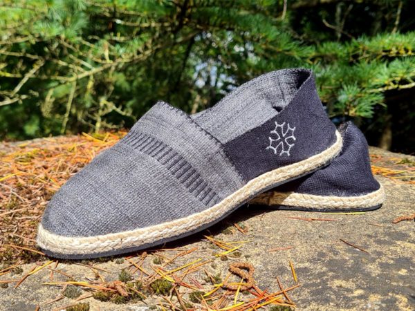 Espadrille grise et noire Made in France